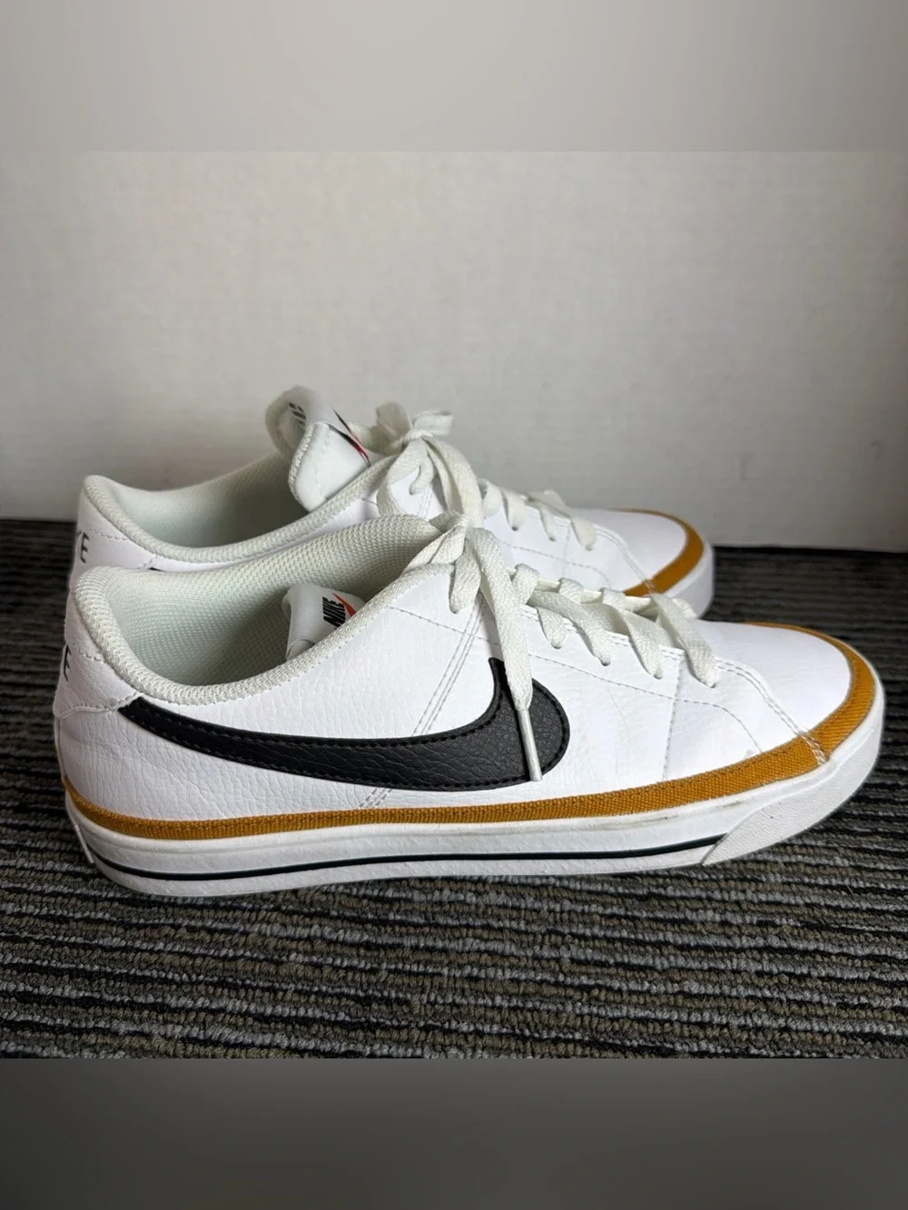 Nike Court Legacy Next Nature Womens Size 7.5 White Black Athletic Shoes Sneaker